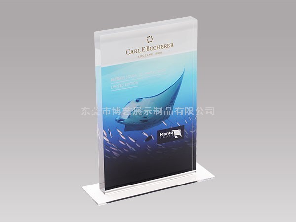 市面上的亞克力展示架到底有多耐用？